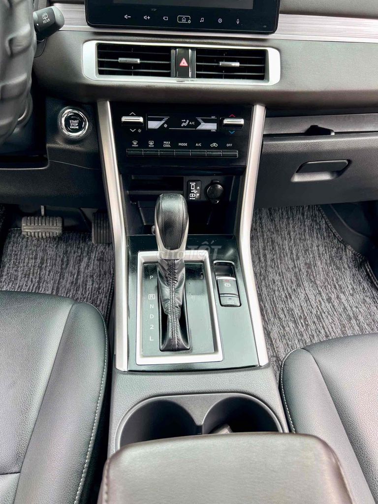 Xpander 2024 Premnium lướt 45 ngàn cây như mới. Mua bán Ô tô tại Quận 12 Tp Hồ Chí Minh được đăng bởi a trung hình 10