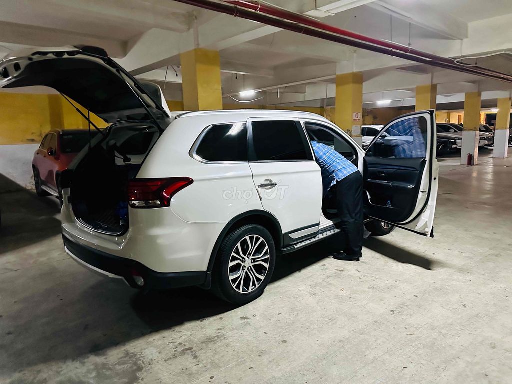 LÊN ĐỜI XE - CẦN BÁN AOLANDER. Mua bán Ô tô tại Huyện Thanh Trì Hà Nội được đăng bởi Mr Điển hình 3