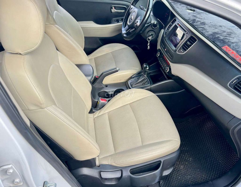 KIA RONDO AT 20 SIÊU LƯỚT 24000 KM BAO TEST. Mua bán Ô tô tại Thành phố Thuận An Bình Dương được đăng bởi BÌNH VÌNH PHÚ CHUYÊN XE LƯỚT BAO TEST HÃNG  hình 11