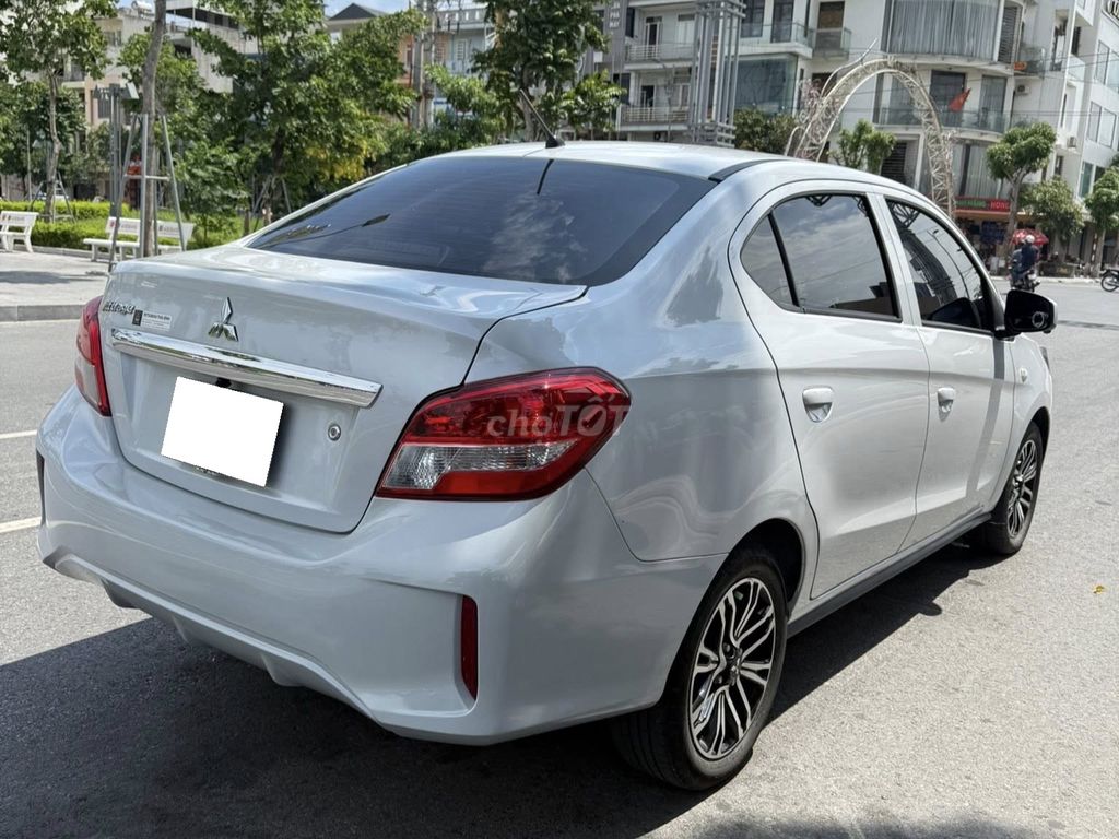 Mitsubishi Attrage 2021 số sàn màu trắng. Mua bán Ô tô tại Quận 12 Tp Hồ Chí Minh được đăng bởi Quang hình 5