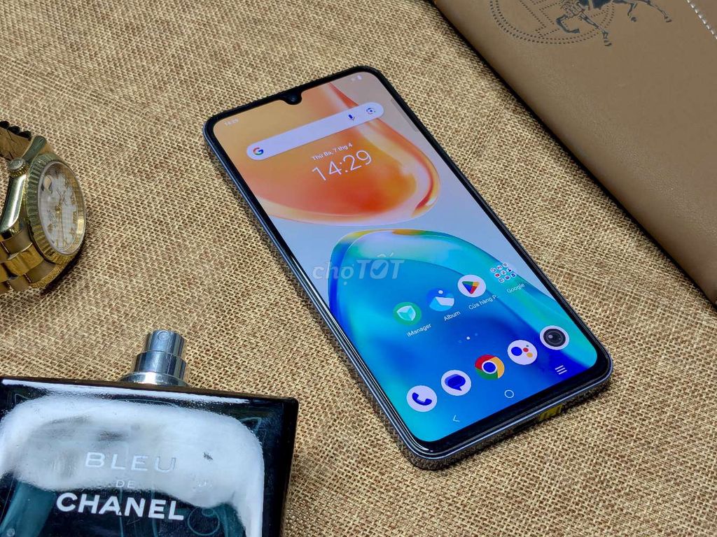Vivo V25 5G 256GB chính hãng full zin đẹp bh 1th ạ. Mua bán Điện thoại tại Thành phố Long Xuyên An Giang được đăng bởi Trung Mobile  hình 1