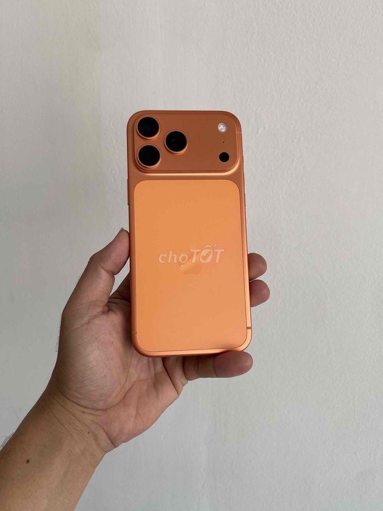 Apple iPhone 17 Pro Max 256GB Cam LL/A. Mua bán Điện thoại tại Huyện Châu Thành Tây Ninh được đăng bởi VO TUAN ANH hình 1