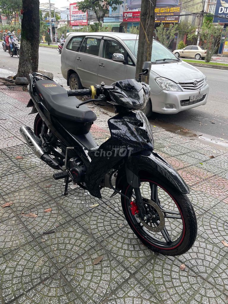 Chính chủ cần bán Si 50CC máy rin chạy ngon. Mua bán Xe máy tại Quận Liên Chiểu Đà Nẵng được đăng bởi Cửa hàng xe máy Nhớ Đình Nguyễn hình 1