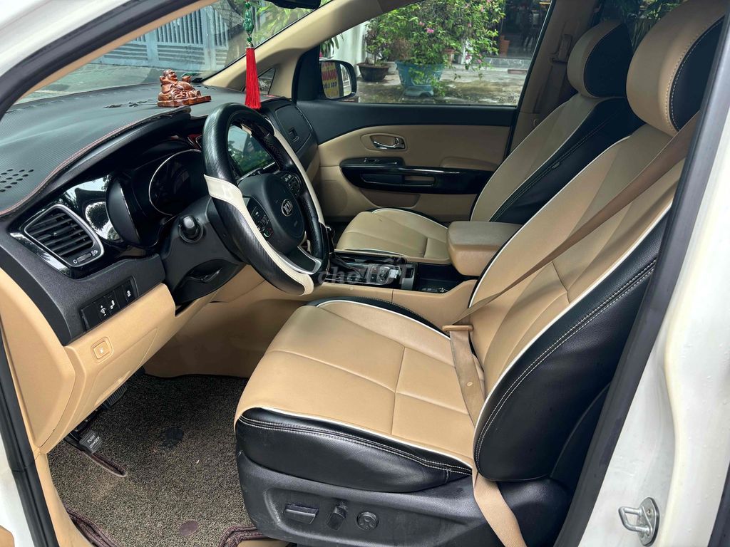 Kia Sedona 2015 2.2L DATH - 120000 km. Mua bán Ô tô tại Quận Cẩm Lệ Đà Nẵng được đăng bởi Minh Huy hình 5