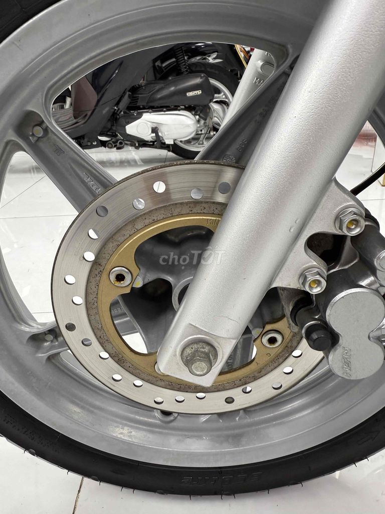 sh🇮🇹150/206 (bán 36tr5) hô trợ góp nợ xấu, đậu100%. Mua bán Xe máy tại Quận 11 Tp Hồ Chí Minh được đăng bởi NAM ANH hình 6