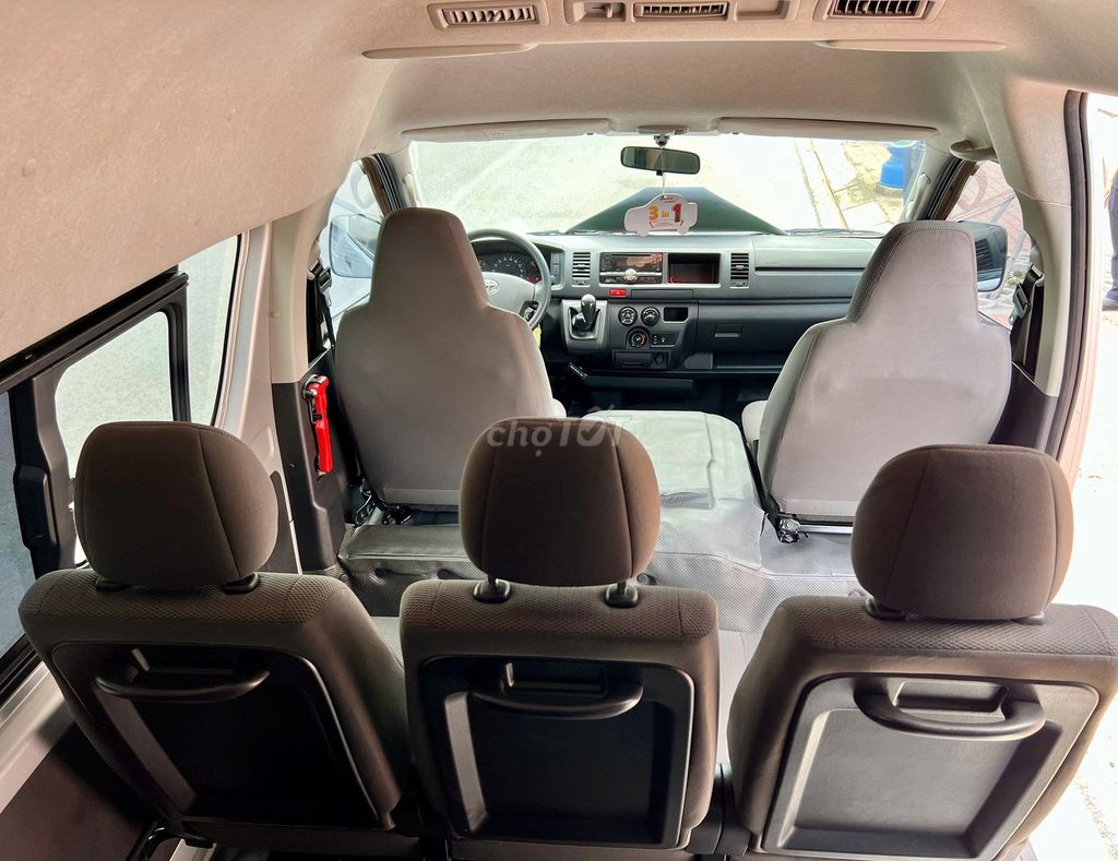 Hiace 2018 3.0L - CHẤT XE ĐẸP - GIÁ CÒN GIẢM. Mua bán Ô tô tại Thành phố Thủ Đức Tp Hồ Chí Minh được đăng bởi Lê Phạm Như Ngọc hình 5