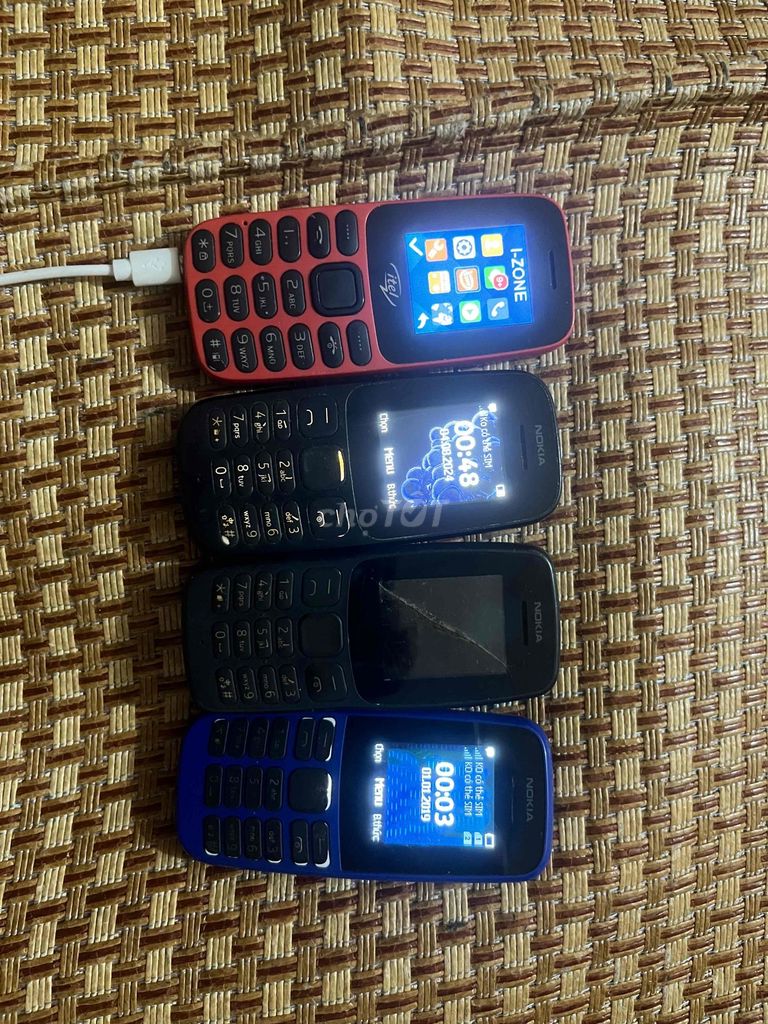 Itel Đỏ Hoạt động bình thường. Mua bán Điện thoại tại Quận Cầu Giấy Hà Nội được đăng bởi Phạm Xuân Phú hình 1
