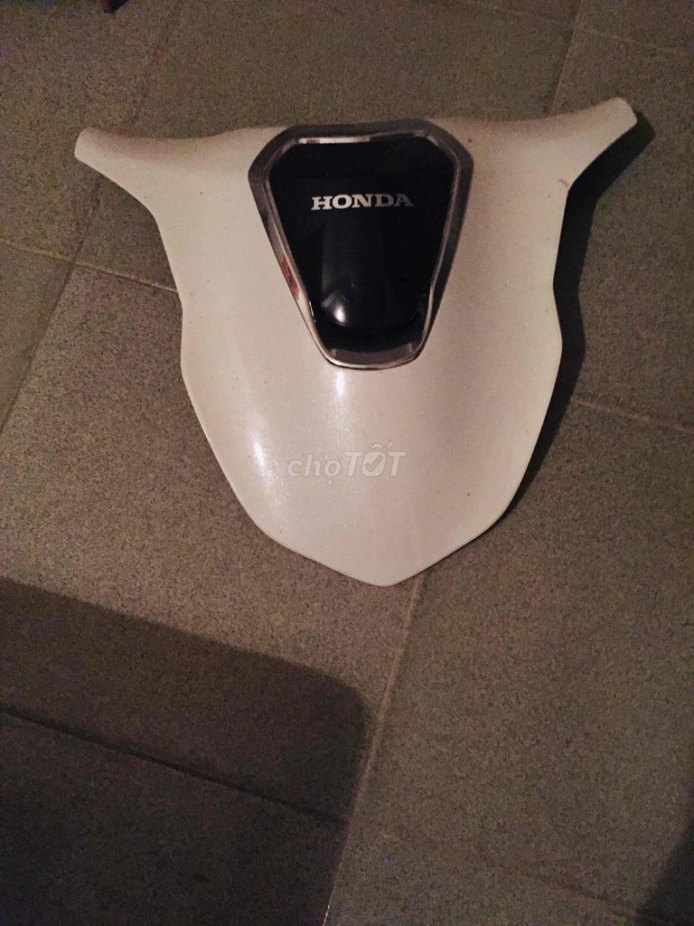 don nhà cần bán mặt nạ xe SH 2022 mới 100%. Mua bán Phụ tùng xe tại Quận Tây Hồ Hà Nội được đăng bởi Phương thao hình 1
