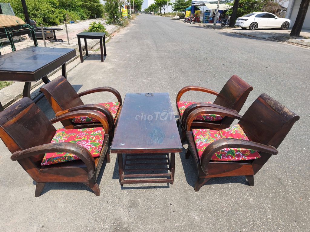 Bộ salon gỗ 4 chỗ màu Nâu. Mua bán Bàn ghế tại Quận Ngũ Hành Sơn Đà Nẵng được đăng bởi Đồ Cũ TTpro hình 1