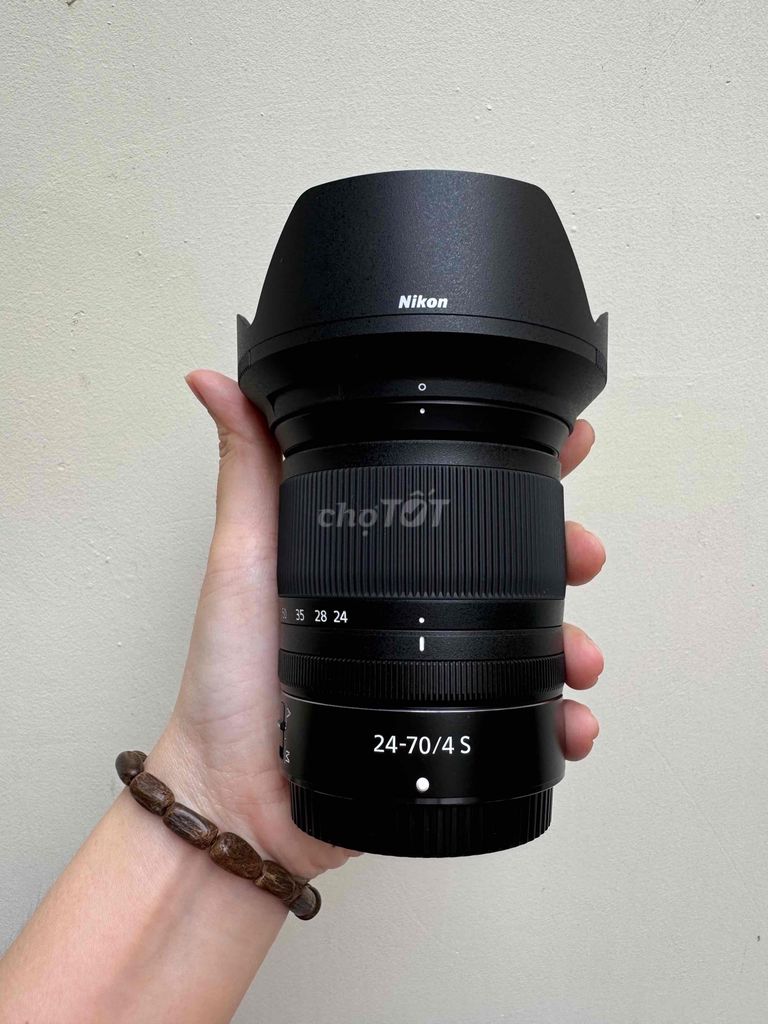 Nikon Z 24-70mm F4 S Fullbox mới tinh .