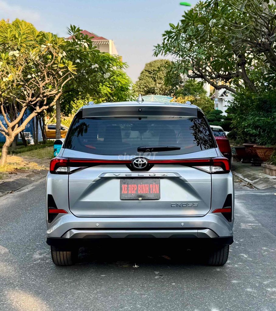 Toyota Veloz 2024 Top 9000 km. Mua bán Ô tô tại Quận Bình Tân Tp Hồ Chí Minh được đăng bởi Lê Hoàng Hải hình 3