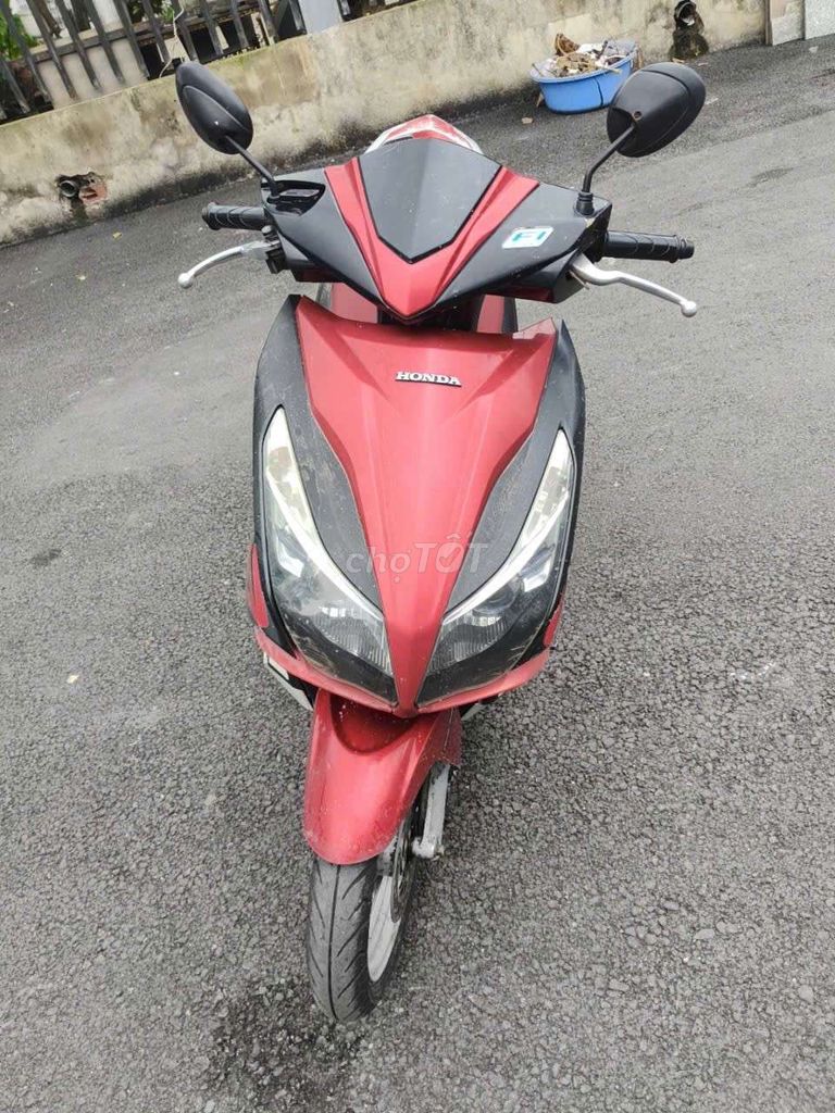 Honda Air Blade 125 Fi 2015 Красный