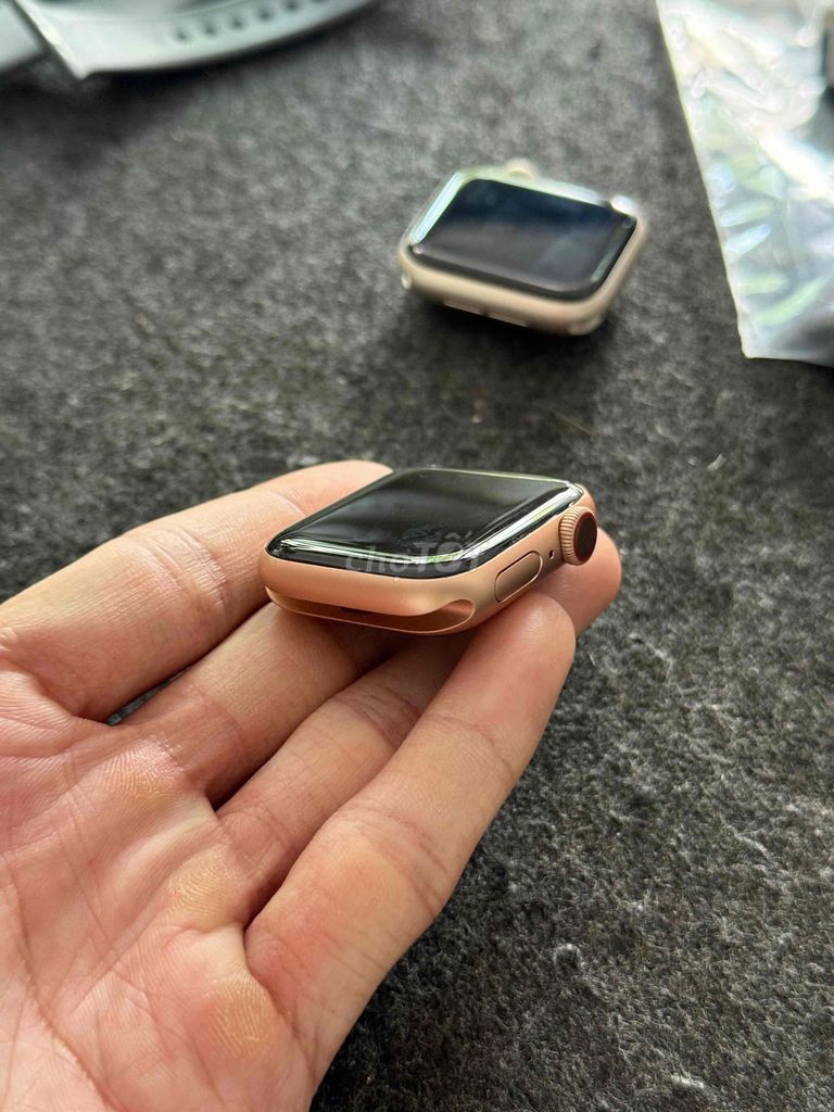 apple watch s5/40 lte vn. Mua bán Thiết bị đeo thông minh tại Quận Bình Thạnh Tp Hồ Chí Minh được đăng bởi Táo Care  hình 1