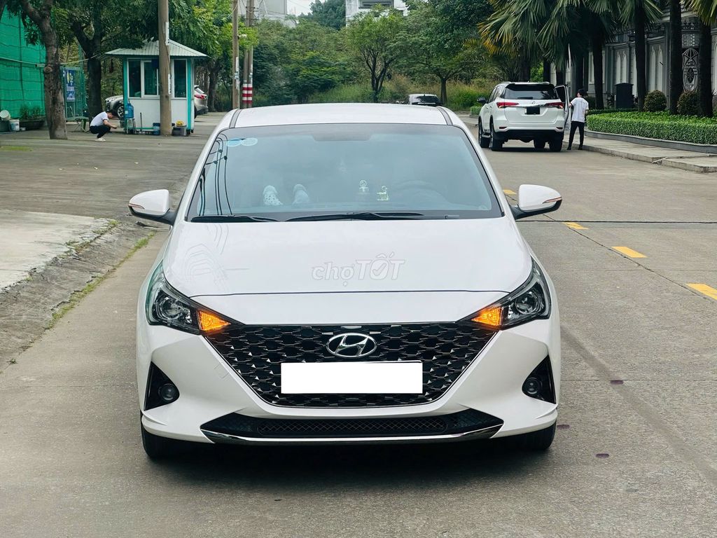 Hyundai Accent 1.4 AT 2022 (Tiêu chuẩn) -420tr. Mua bán Ô tô tại Thành phố Dĩ An Bình Dương được đăng bởi Siêu Thị Ô Tô Bình Dương  hình 3