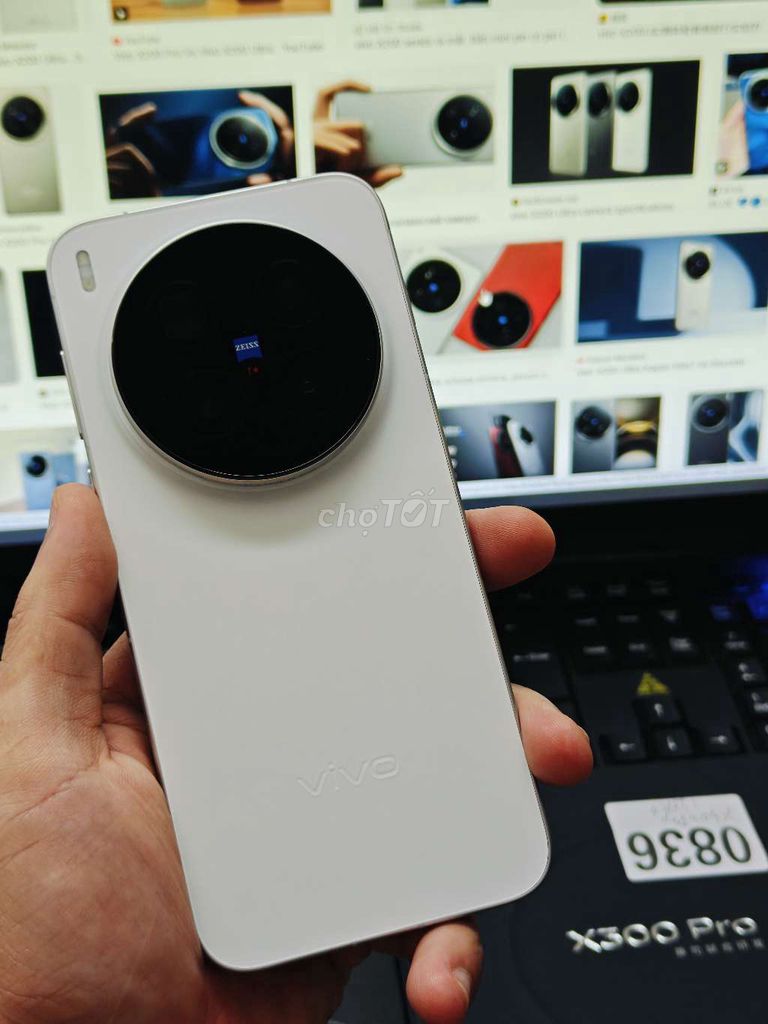 Vivo X300 Pro 256GB Trắng. Mua bán Điện thoại tại Quận Hà Đông Hà Nội được đăng bởi Tài hình 1