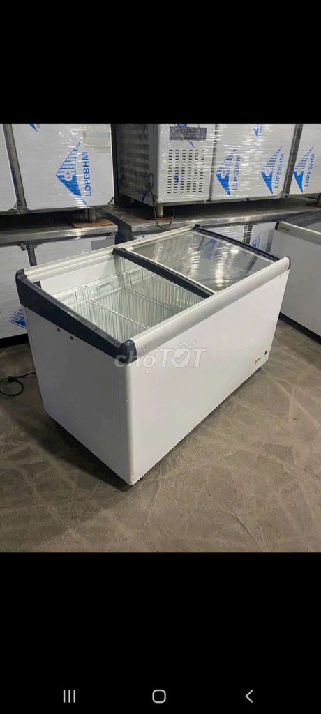 Tủ đông trưng bày Liebherr 400L. Mua bán Tủ lạnh tại Huyện Bình Chánh Tp Hồ Chí Minh được đăng bởi TRỌNG PHÚC hình 1
