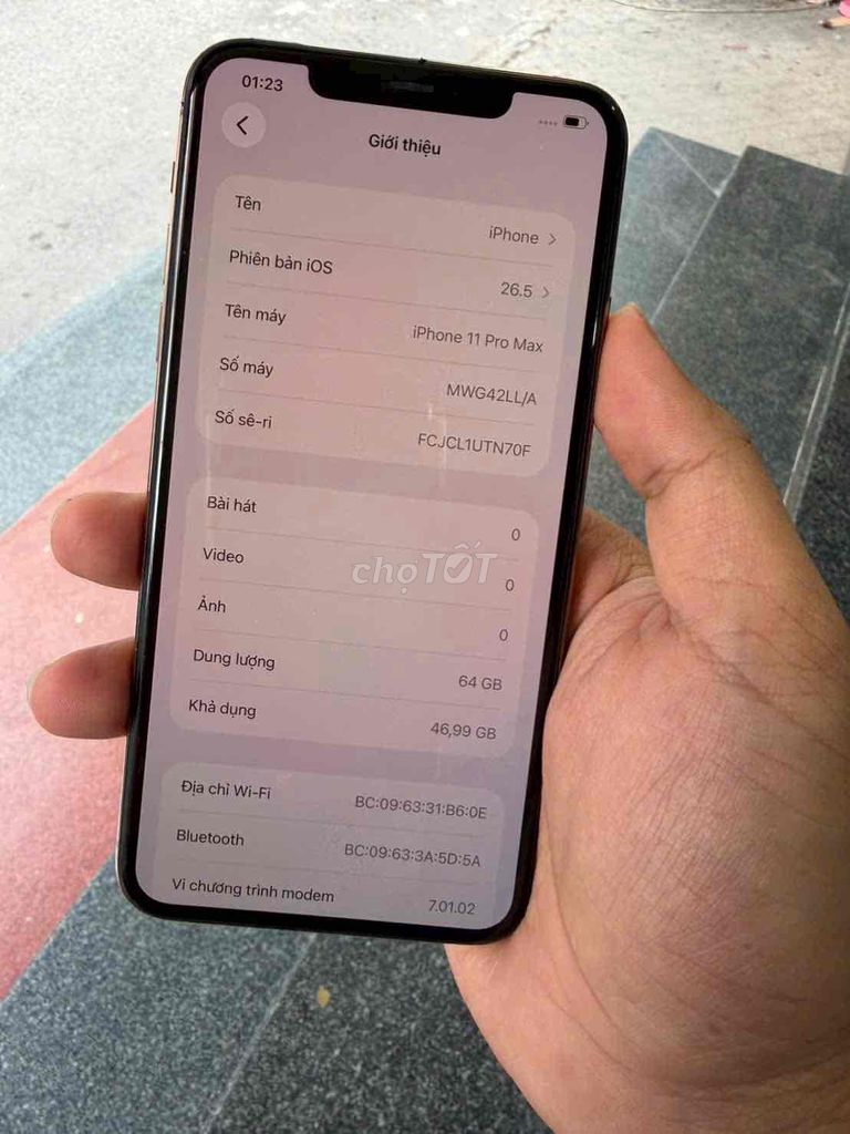iPhone 11 Pro Max 64GB Vàng Đã dùng. Mua bán Điện thoại tại Quận Bình Thạnh Tp Hồ Chí Minh được đăng bởi thanh nguyễn hình 1