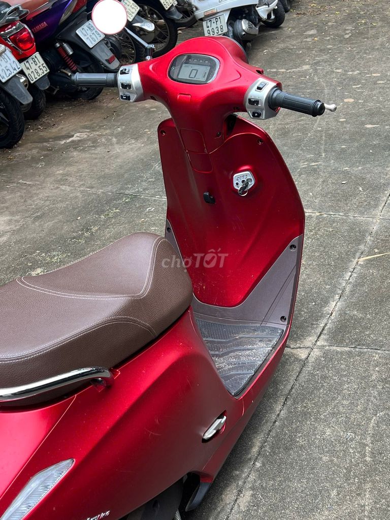 VINFAST EVO LITE NEO 2025 CHÍNH CHỦ , ODO 800KM. Mua bán Xe điện tại Thành phố Buôn Ma Thuột Đắk Lắk được đăng bởi DỊCH VỤ CẦM ĐỒ PHÚT 89  hình 4