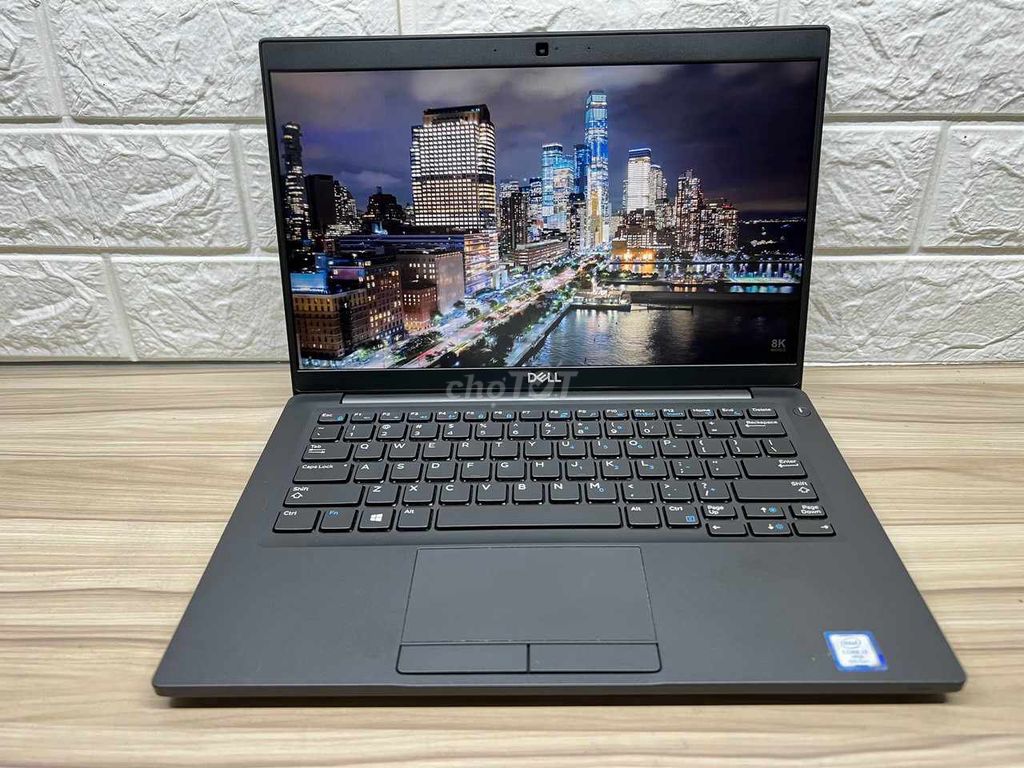 DELL 7390 Core i7-8650u 8GB 256GB 13.3INCH CẢM ỨNG