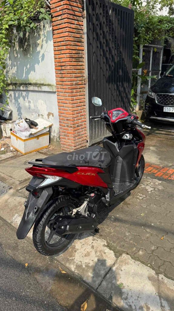 Honda Click 125 2013 Đỏ đen. Mua bán Xe máy tại Quận Bình Thạnh Tp Hồ Chí Minh được đăng bởi Quyphan hình 6