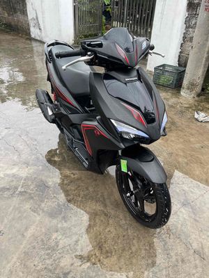 Cần bán ab 2018 máy zin 1 chủ đẹp keng. Mua bán Xe máy tại Quận Kiến An Hải Phòng được đăng bởi Đức Anh 