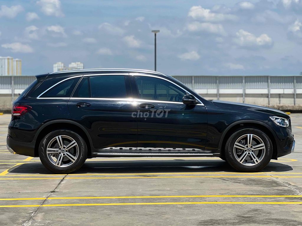 Mercedes GLC200 V1 2022 Lướt 28.000 km. Mua bán Ô tô tại Quận Bình Tân Tp Hồ Chí Minh được đăng bởi Hoàng Thọ hình 10