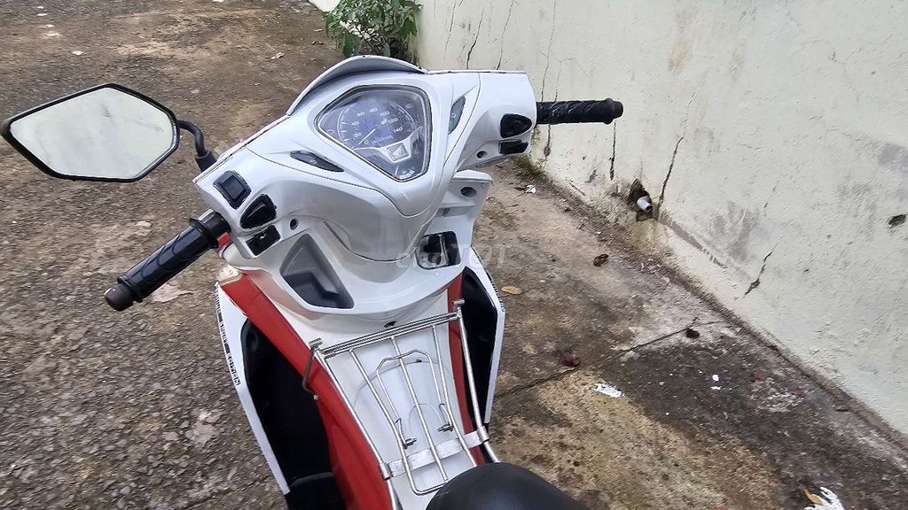 cần bán ab fi moi đẹp máy êm ru. Mua bán Xe máy tại Huyện Trảng Bom Đồng Nai được đăng bởi chu hai hình 4