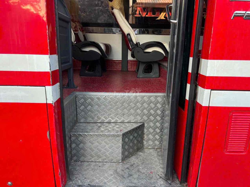 Isuzu samco felix 2011 máy 5.2 loại 29 chổ. Mua bán Phương tiện khác tại Huyện Tân Phú Đồng Nai được đăng bởi Salon AUTO THÀNH TRUNG Đồng Nai hình 7