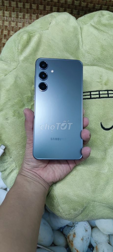 Samsung S24 Plus 256GB Đen Đã sử dụng. Mua bán Điện thoại tại Thành phố Thủ Đức Tp Hồ Chí Minh được đăng bởi Lê Nam hình 1