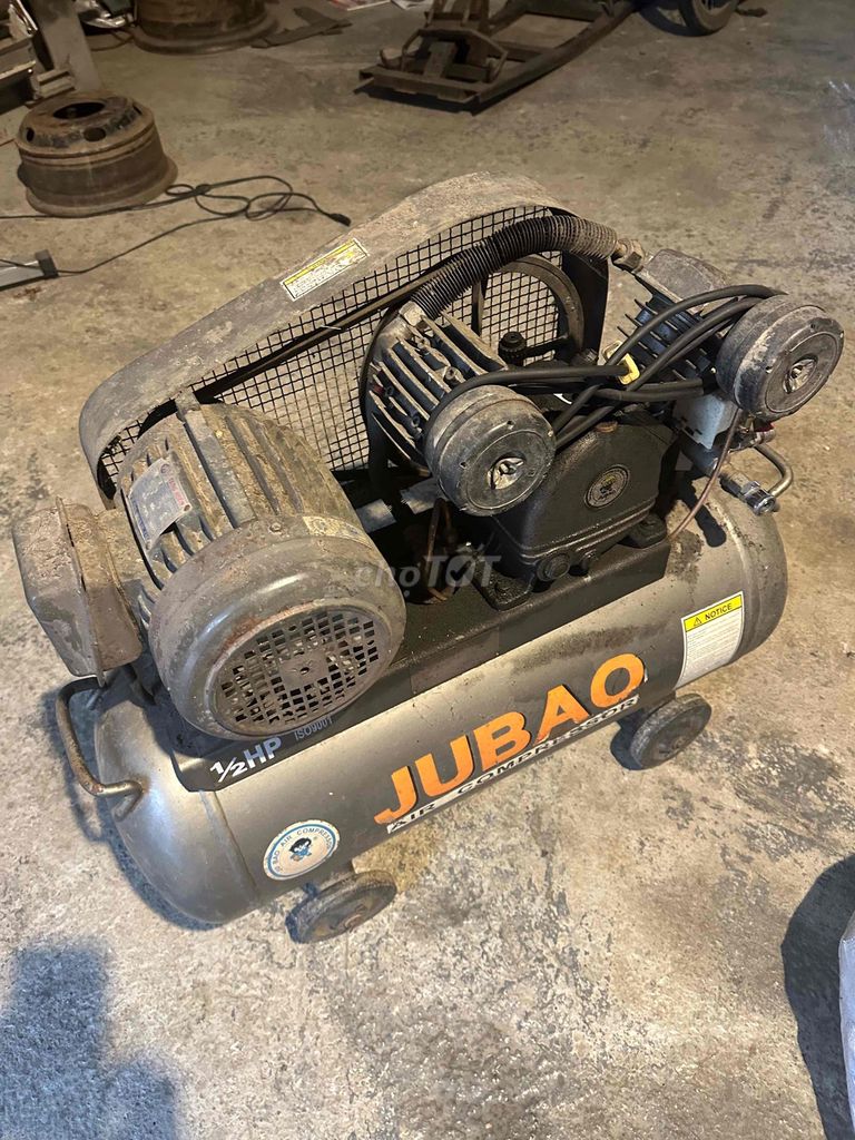Máy nén khí JUBAO 1/2HP 70L Xám. Mua bán Đồ chuyên dụng, Giống nuôi trồng tại Thành phố Điện Biên Phủ Điện Biên được đăng bởi Thắng Nguyễn hình 1