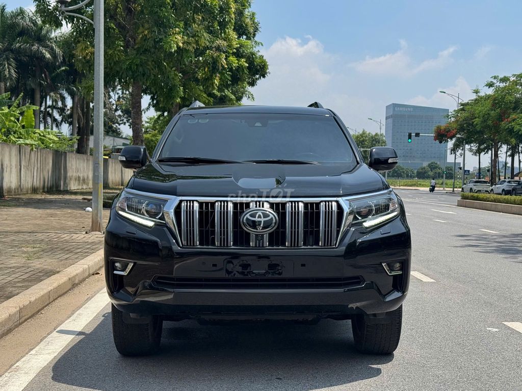 Toyota Land Cruiser Prado 2.7 2019 model 2020. Mua bán Ô tô tại Quận Thanh Xuân Hà Nội được đăng bởi Nguyễn Tuấn Hoàng hình 1