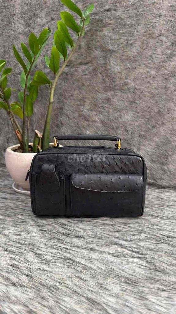 Clutch nam da đà điểu Japan. Mua bán Túi xách tại Quận Ninh Kiều Cần Thơ được đăng bởi Duy 2hand   Da lô là  0 ba 2 sáu 054115 hình 1