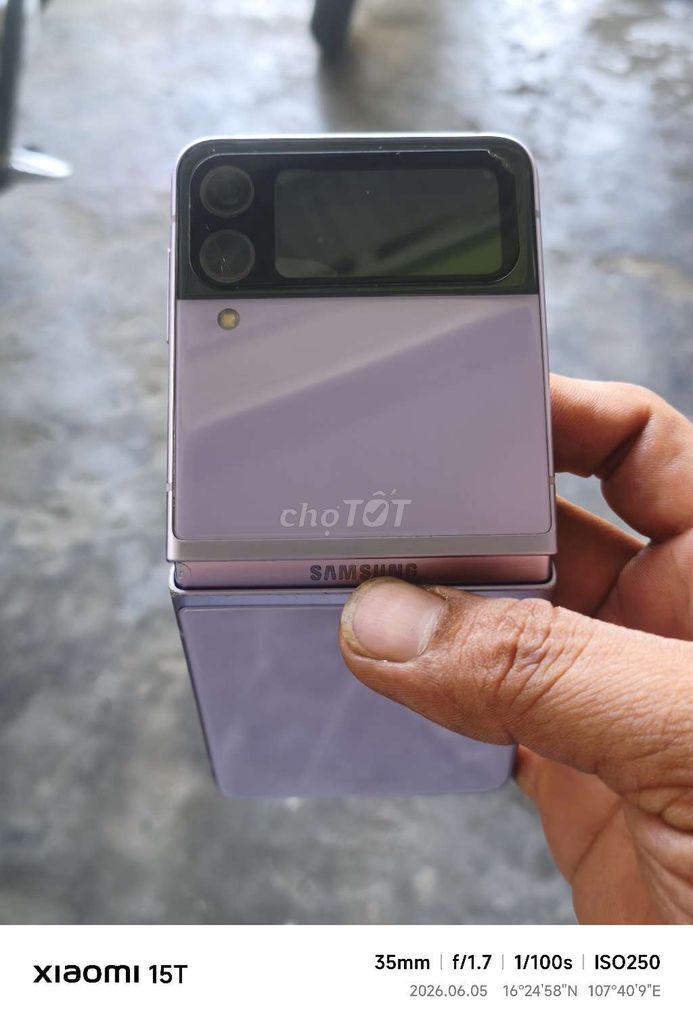 Samsung Galaxy Z Flip Tím Hư màn hình. Mua bán Điện thoại tại Huyện Phú Vang Thừa Thiên Huế được đăng bởi Văn Hoà hình 1
