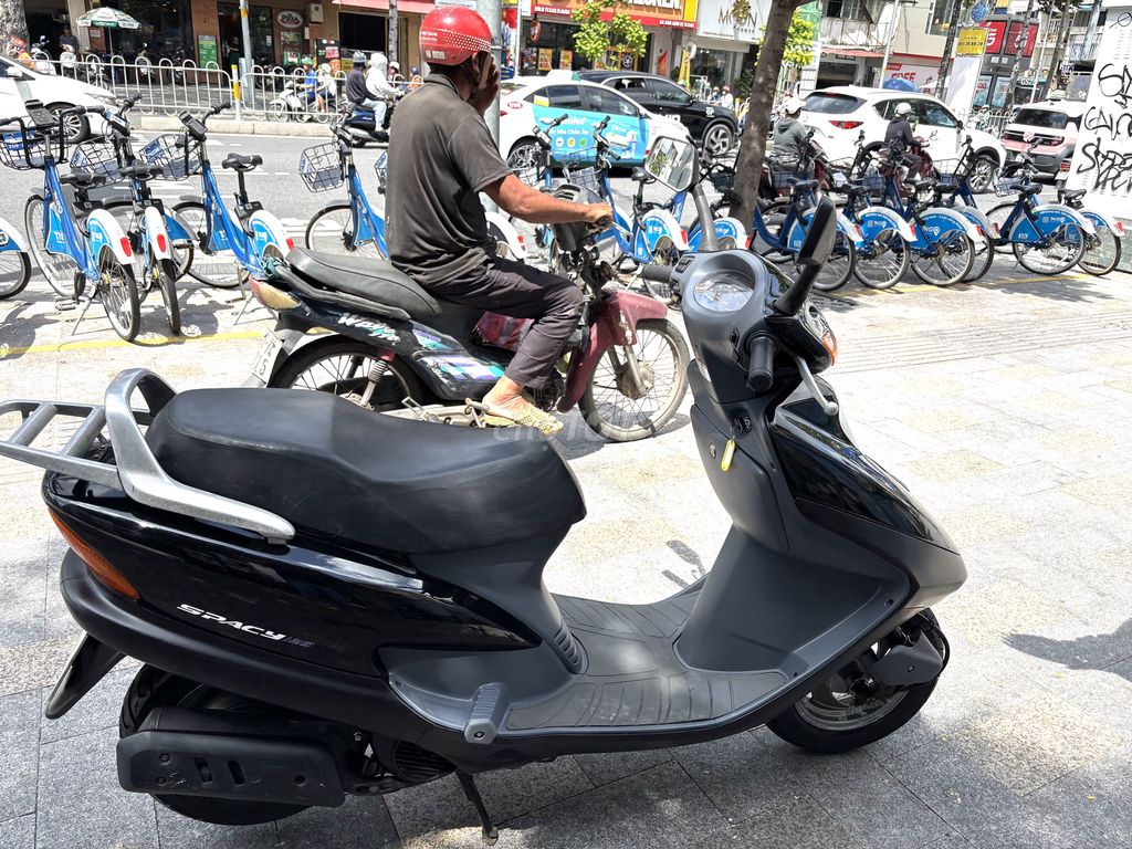 Bán xe Honda Spacy Nhật Bản 2004.. Mua bán Xe máy tại Quận 3 Tp Hồ Chí Minh được đăng bởi  Võ Thanh Hoàng hình 4