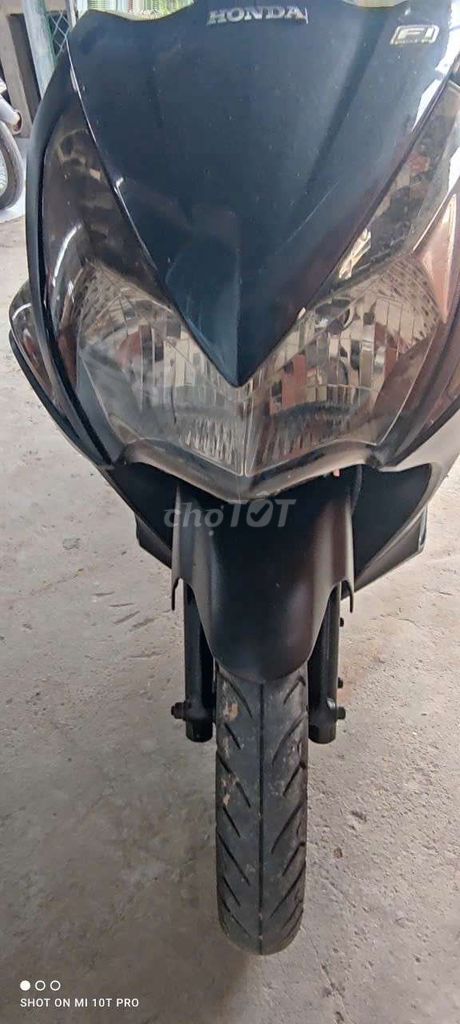 Chật nhà nên cần ra đi con xe thân yêu. Mua bán Xe máy tại Huyện Tân Biên Tây Ninh được đăng bởi Thái hình 6