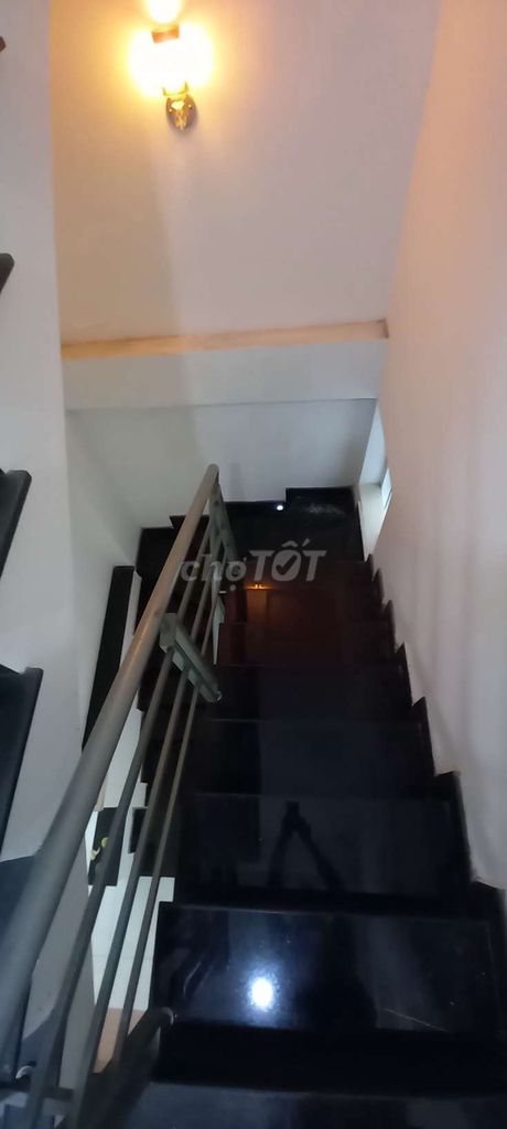 CHO THUÊ NHÀ 3 LẦU 4 PHÒNG NGỦ TÂY THẠNH P. TÂY THẠNH Q. TÂN PHÚ