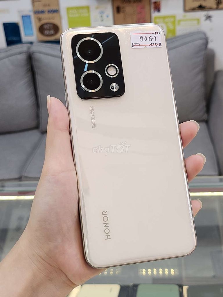 Cần bán honor 90gt