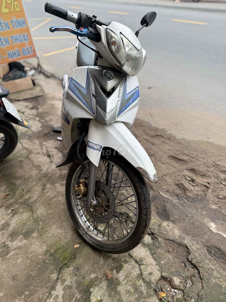 Yamaha Sirius Trắng-Xanh. Mua bán Xe máy tại Thành phố Thủ Đức Tp Hồ Chí Minh được đăng bởi Megalondon hình 1