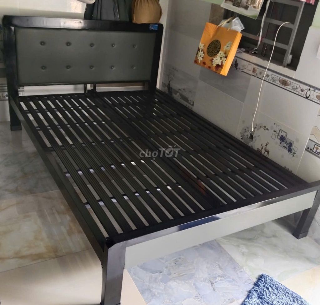 GIƯỜng SẮtt HỘP vvUÔNG 4x8 DÀY DẶn.CAO CẤP.bỀN ĐẸp