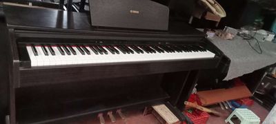 Piano Yamaha ydp121