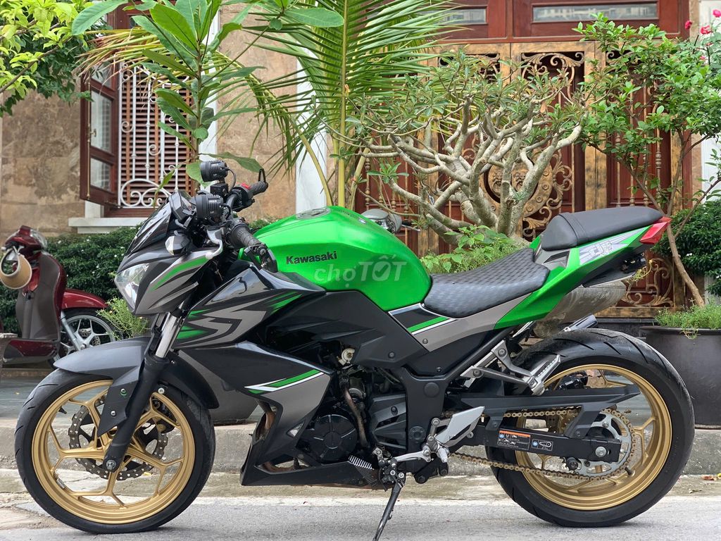 Kawasaki Z300 2018 có trả góp trao đổi ✅. Mua bán Xe máy tại Quận Thanh Xuân Hà Nội được đăng bởi Phú Lý hình 3