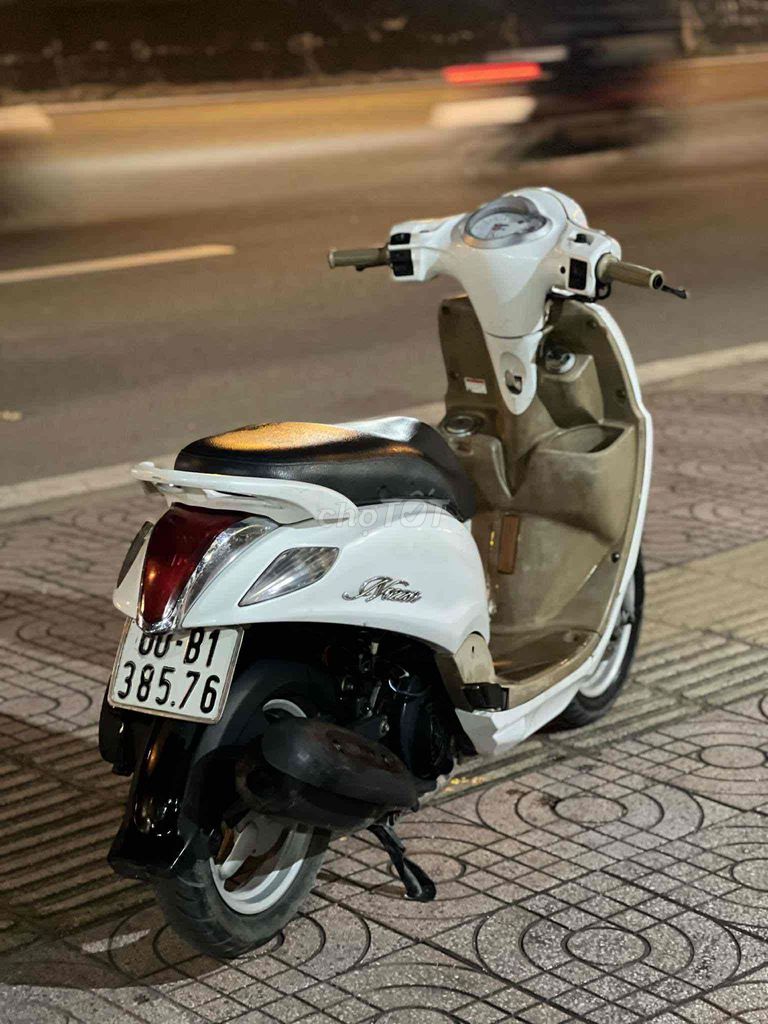 Yamaha Zoza 2011 màu trắng đen len ken mới 90%. Mua bán Xe máy tại Thành phố Thủ Đức Tp Hồ Chí Minh được đăng bởi Nguyễn Thanh Bình hình 8