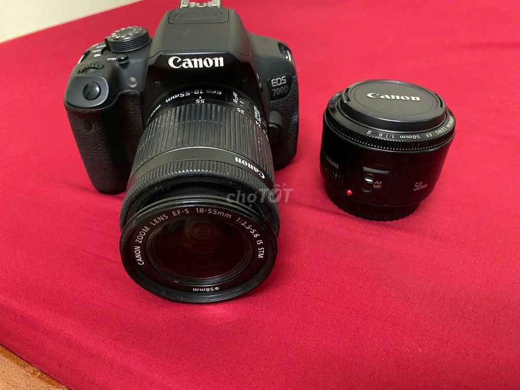 Canon 700D kèm lens 18-55 stm và 50 1.8