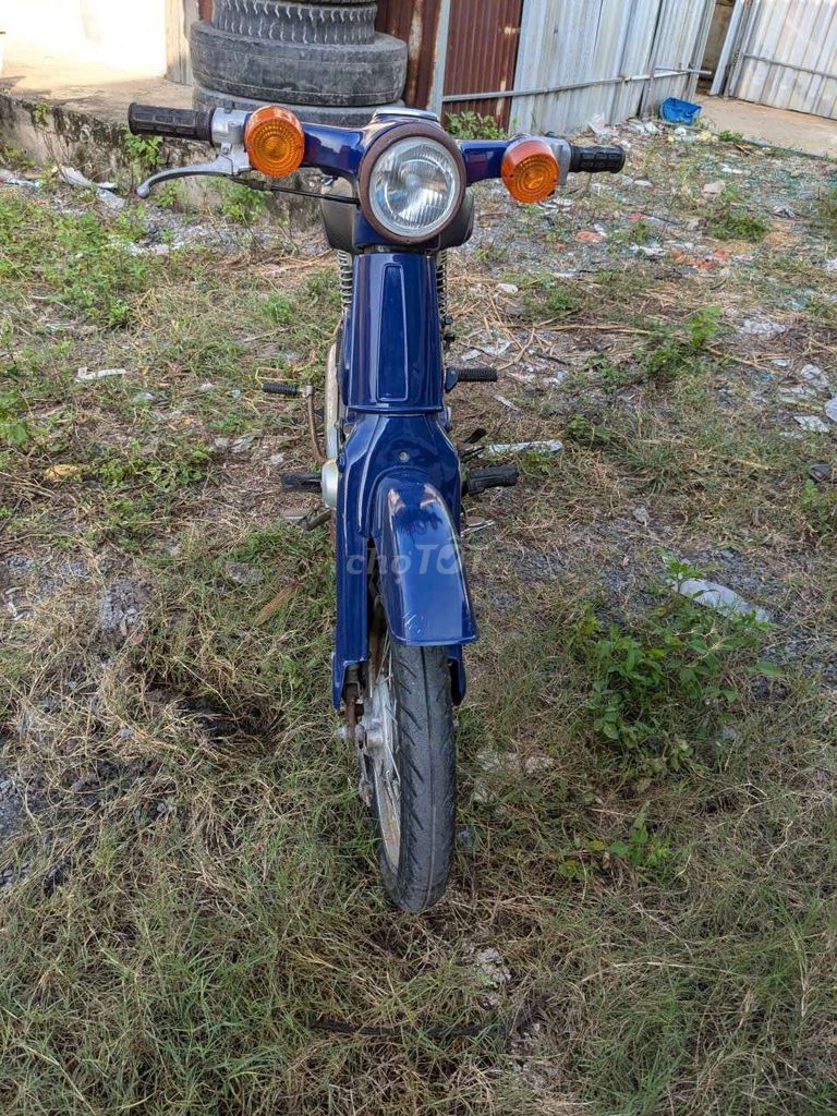Honda Cub 50cc. Mua bán Xe máy tại Huyện Hóc Môn Tp Hồ Chí Minh được đăng bởi Nguyễn  màu Xanh hình 5