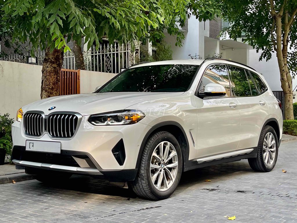 BMW X3 2024 sDrive20i Trắng Nâu - 13000 km. Mua bán Ô tô tại Quận Thanh Xuân Hà Nội được đăng bởi Trần Trí Cường hình 3