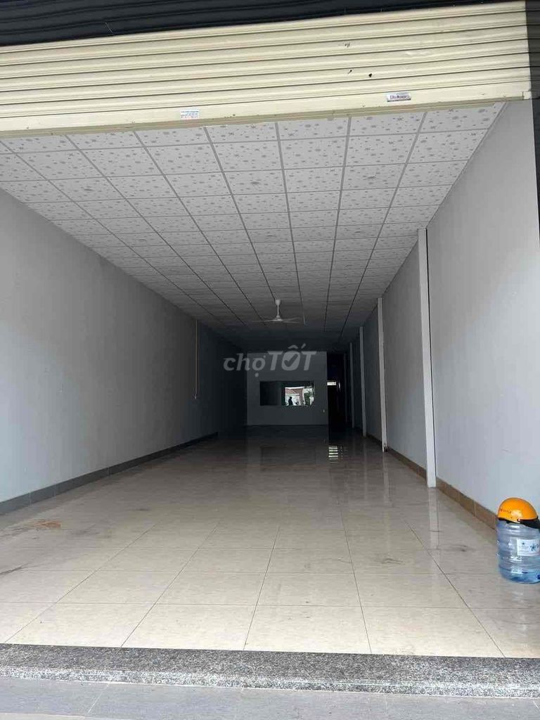 MẶT BẰNG NGUYỄN HỮU THỌ 200 M2 THÔNG SUỐT