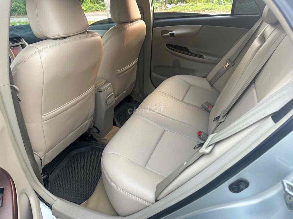 Toyota Altis 2011 1.8 Bạc. Mua bán Ô tô tại Quận Bình Thuỷ Cần Thơ được đăng bởi Phuong hình 9
