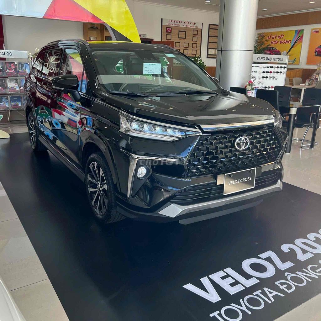 Toyota Veloz -Hỗ Trợ 100% LPTB - Trả Trước 0 Đồng. Mua bán Ô tô tại Quận Phú Nhuận Tp Hồ Chí Minh được đăng bởi Minh Duyên Toyota Gò Vấp hình 3