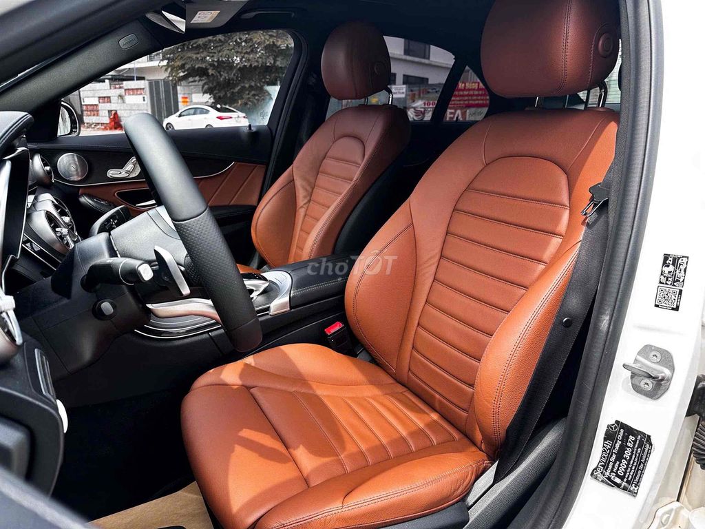 Mercedes Benz C Class 2019 C300 AMG - 70000 km. Mua bán Ô tô tại Quận Bình Thạnh Tp Hồ Chí Minh được đăng bởi Bi hình 8