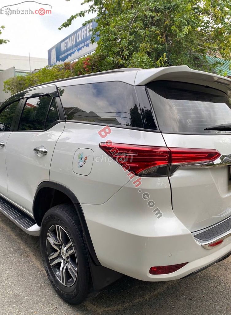 Toyota Fortuner 2.4L 4x2 AT 2022 Trắng. Mua bán Ô tô tại Thành phố Thủ Đức Tp Hồ Chí Minh được đăng bởi Hà Hồng Sâm hình 2